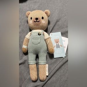 Cuddle and kind bear 13 inch nwt